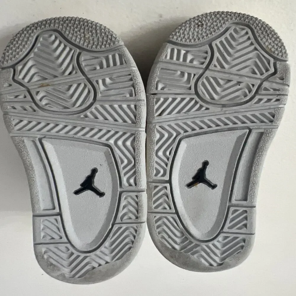 Jordan Air Jordan 4 Retro TD Silver/Black Leather Mid Top Sneaker 3C FZ8584-070